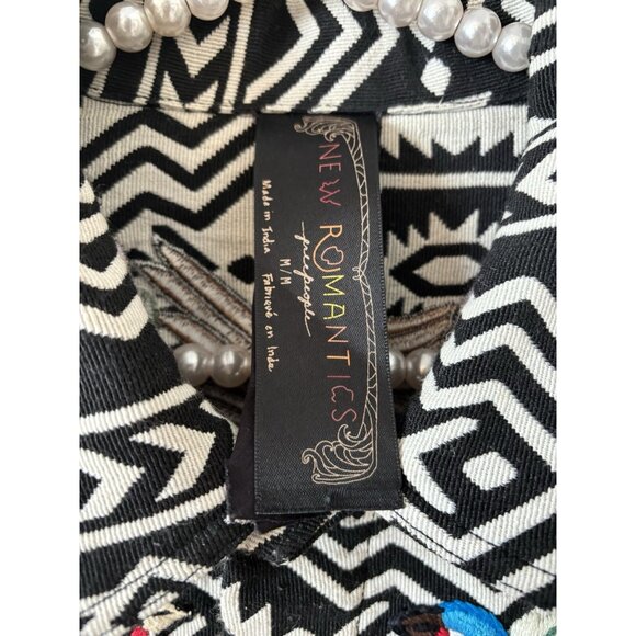 Free People New Romantics Size M Native Whisper Jacket Embroidered Bird Tribal - Picture 9 of 9